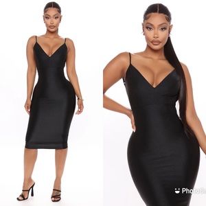 SOLD / Black Body-con Dress